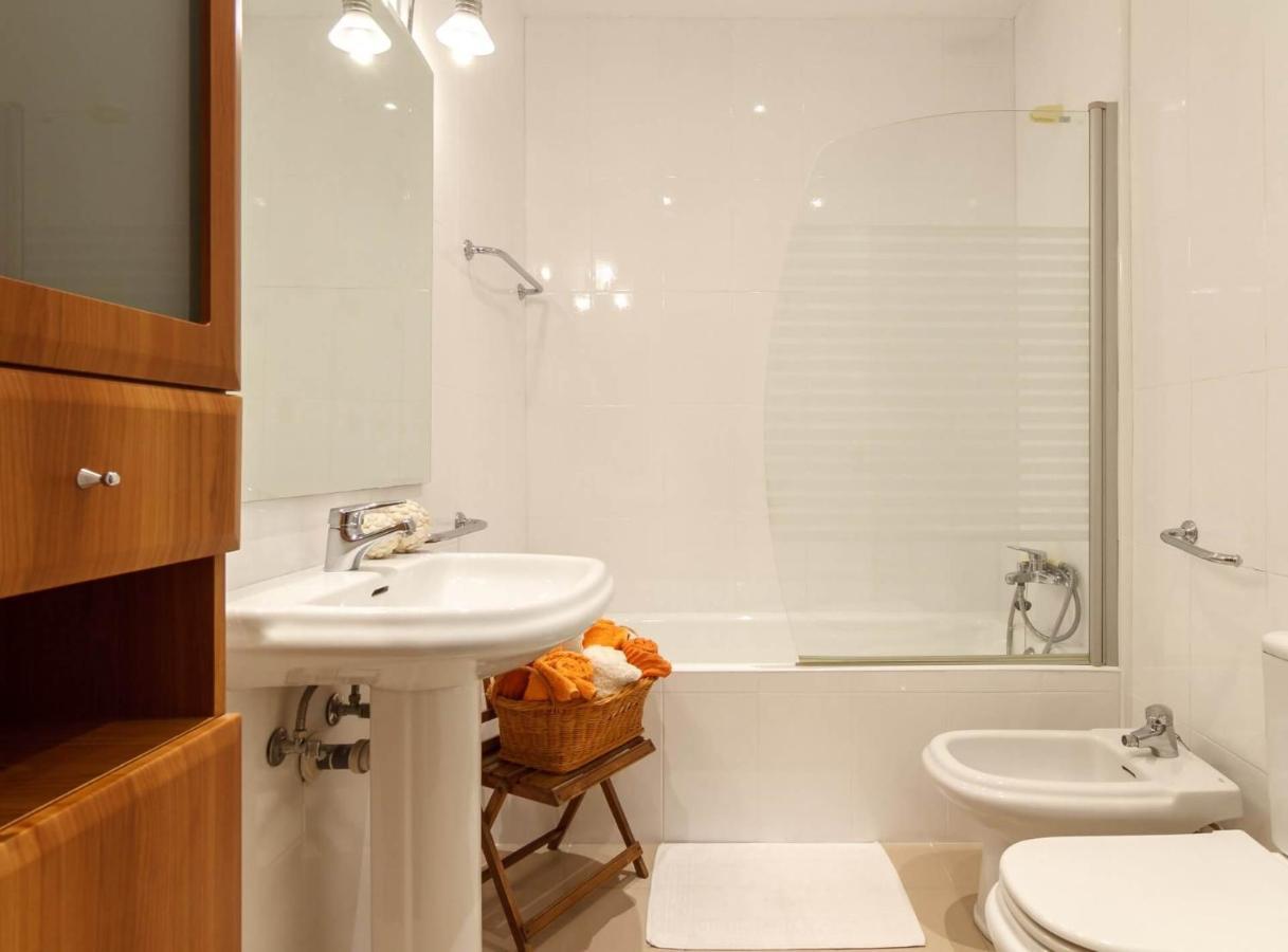 Vivienda Turistica De Prestancia En Castanos, Bilbao Luaran gambar